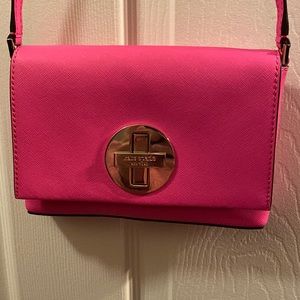 Kate Spade twist lock crossbody